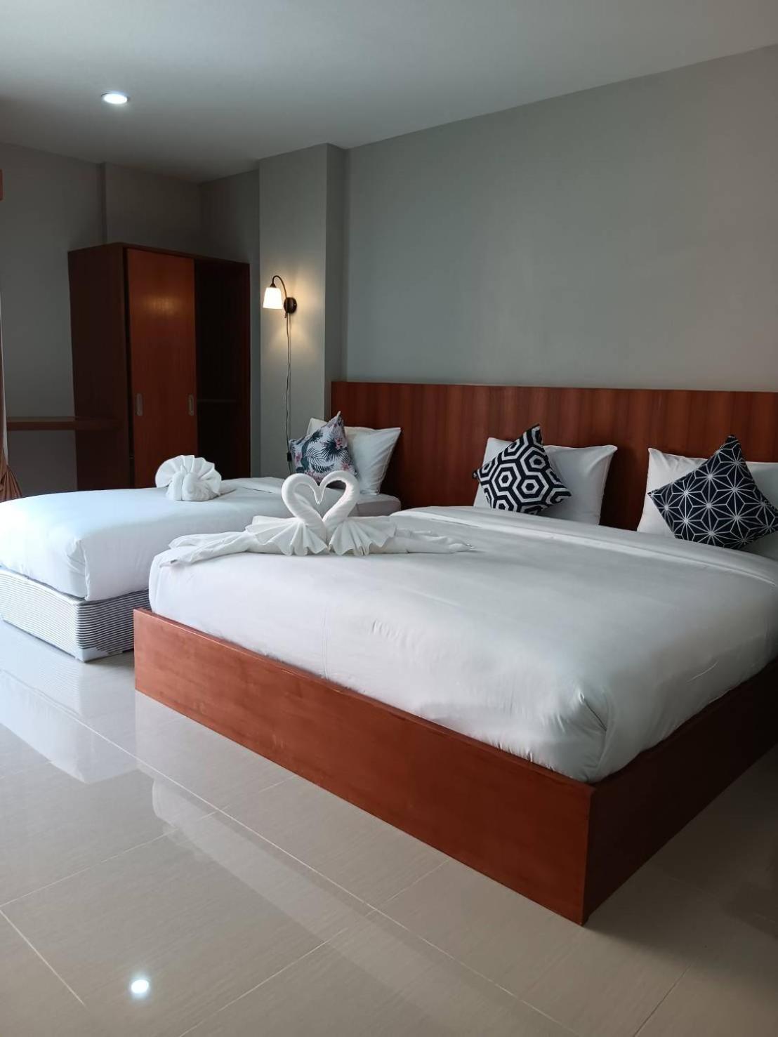 The Brown Boutique Patong Ξενοδοχείο Δωμάτιο φωτογραφία